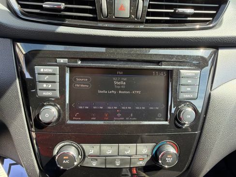 Used 2021 Nissan Rogue Sport S AWD/4WD image 21