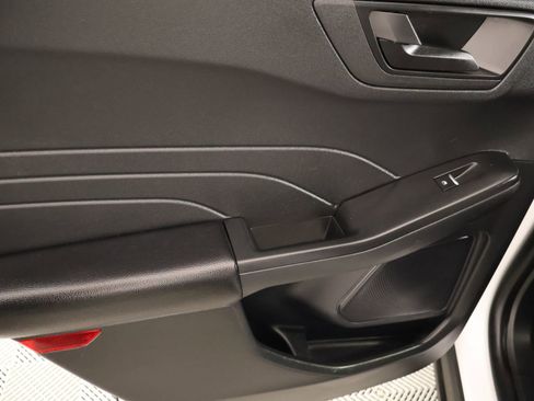 Used 2025 Ford Escape Active FWD image 15
