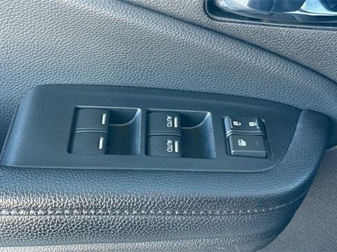 Certified 2022 Honda Pilot Special Edition image 13