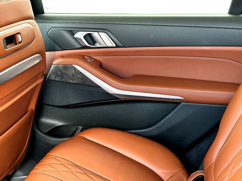 Certified 2024 BMW X7 xDrive40i w/ Climate Comfort Package AWD/4WD image 20