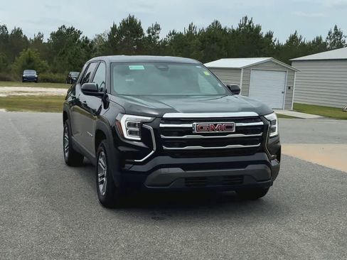 Used 2026 GMC Terrain Elevation FWD image 3