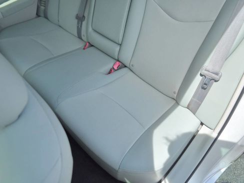 Used 2012 Toyota Prius Three image 14