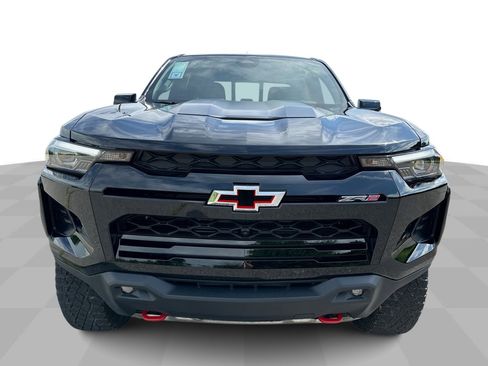 New 2025 Chevrolet Colorado ZR2 w/ Technology Package image 3