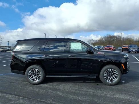 New 2026 Chevrolet Tahoe Z71 w/ Comfort Package AWD/4WD image 2
