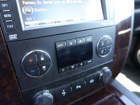 Used 2014 GMC Sierra 3500 Denali w/ Snow Plow Prep Package AWD/4WD image 17