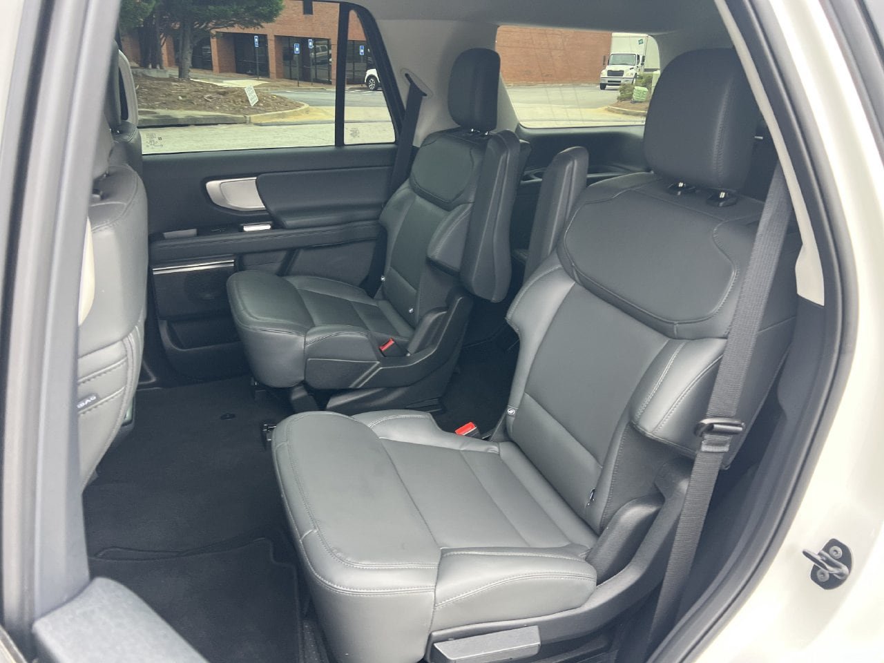 New 2026 Ford Expedition Active RWD image 14