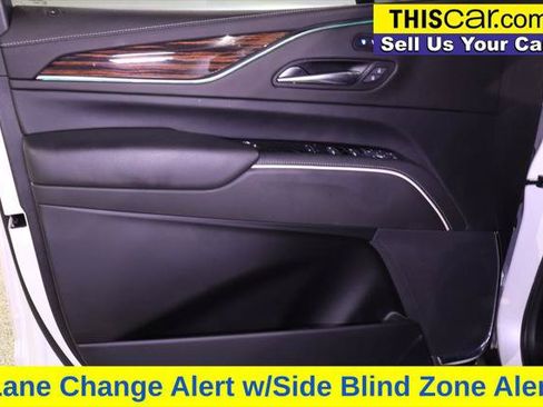 Used 2021 Cadillac Escalade Premium Luxury w/ LPO, Illumination Package RWD image 40