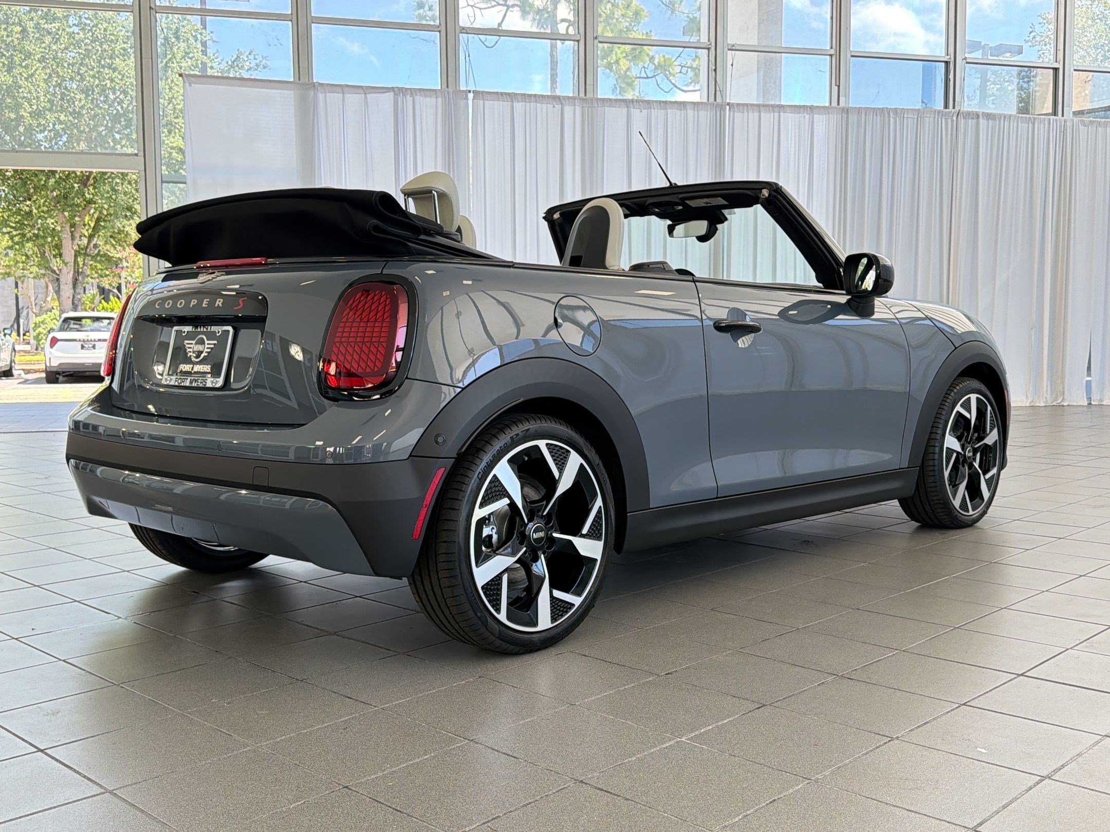 New 2026 MINI Cooper S FWD image 8