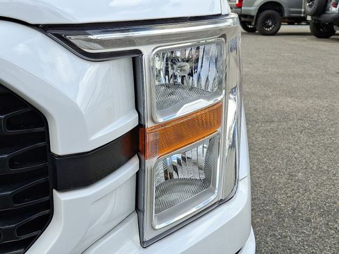 Certified 2022 Ford F150 XL w/ STX Appearance Package image 9