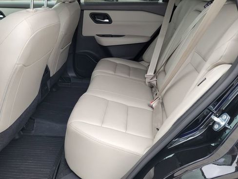 Certified 2023 Nissan Rogue SL w/ SL Premium Package AWD/4WD image 11
