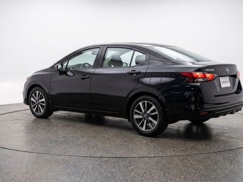 Used 2025 Nissan Versa SV FWD image 6
