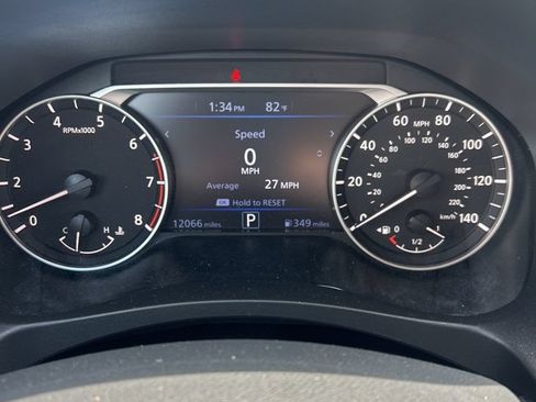 Used 2025 Nissan Altima 2.5 SV FWD image 9