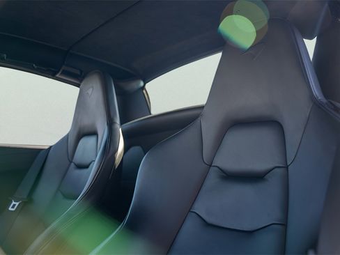 Used 2016 McLaren 650S Spider image 55