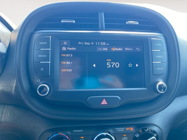 Used 2025 Kia Soul LX w/ LX Technology Package FWD image 23