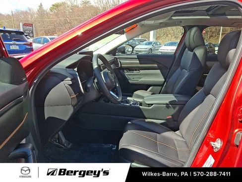 Certified 2025 MAZDA CX-50 AWD 2.5 S w/ Cargo Package image 16