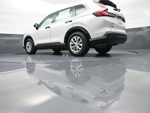 Certified 2023 Honda CR-V LX image 30