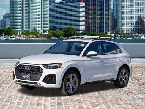 Used 2025 Audi Q5 2.0T Premium image 1