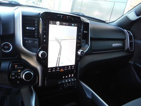 Used 2023 RAM 1500 Big Horn AWD/4WD image 33