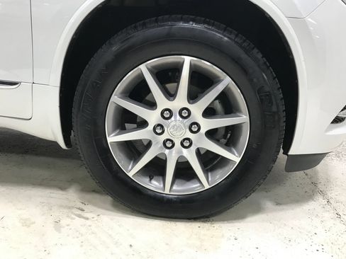 Used 2017 Buick Enclave Convenience FWD image 11