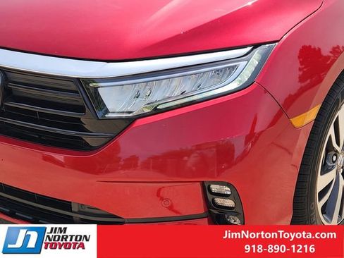 Used 2022 Honda Odyssey Touring image 11
