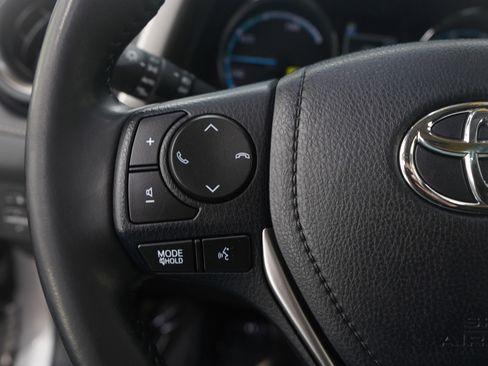 Used 2018 Toyota RAV4 XLE w/ Convenience Package image 26