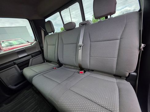 Used 2016 Ford F150 XLT w/ Equipment Group 302A Luxury AWD/4WD image 16
