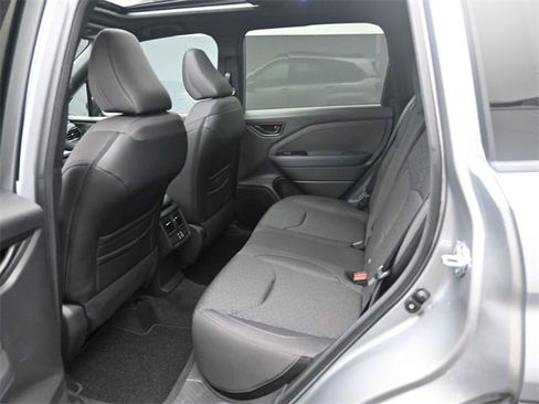 New 2026 Subaru Forester Premium image 24