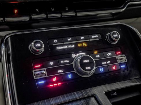 Used 2021 Lincoln Navigator L Black Label w/ Cargo Convenience Package image 27