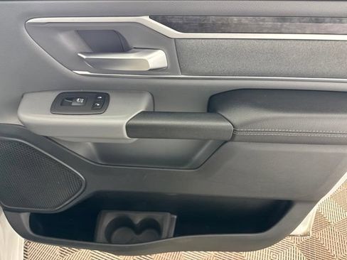 Used 2020 RAM 1500 Big Horn AWD/4WD image 22