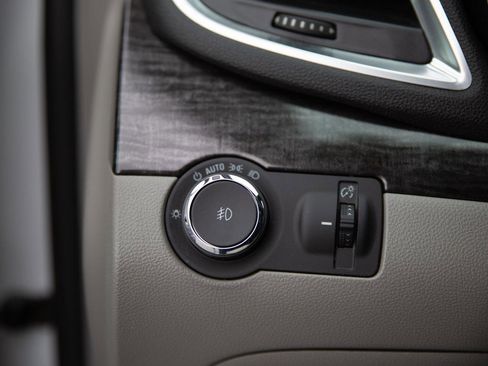 Used 2016 Buick Encore Premium AWD/4WD image 17