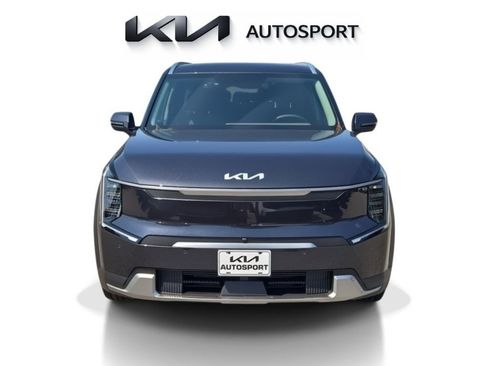 New 2026 Kia EV9 Wind AWD/4WD image 2