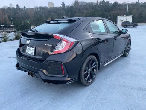 Used 2019 Honda Civic Sport image 8