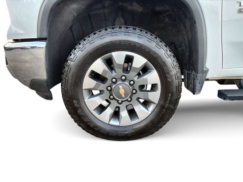 Certified 2025 Chevrolet Silverado 2500 LT w/ Texas Edition AWD/4WD image 34