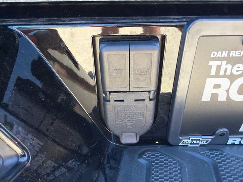 New 2025 Chevrolet Silverado EV RST AWD/4WD image 30