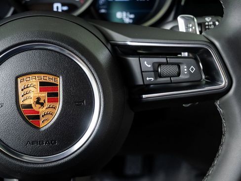 New 2026 Porsche Macan AWD/4WD image 11