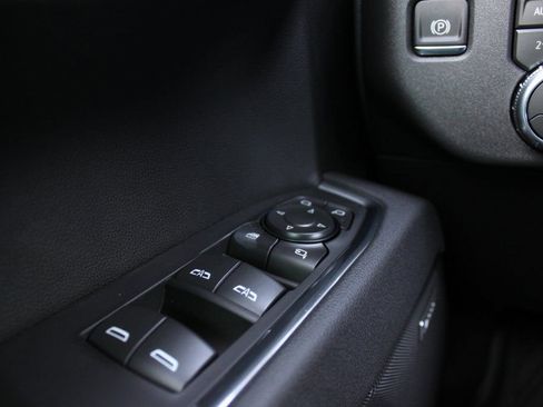 New 2026 GMC Sierra 1500 SLT w/ SLT Premium Plus Package image 13