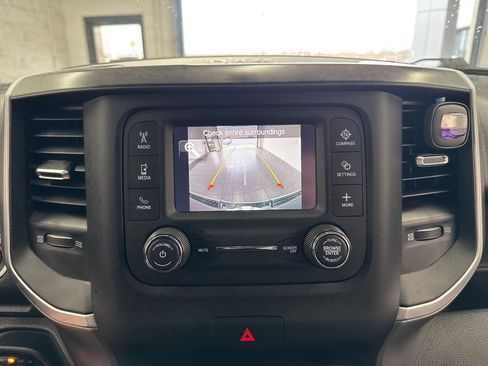 Used 2021 RAM 1500 Big Horn image 24