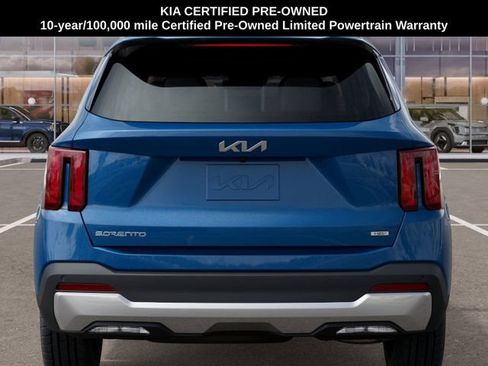 Certified 2025 Kia Sorento EX w/ EX Panoramic Sunroof Package AWD/4WD image 13