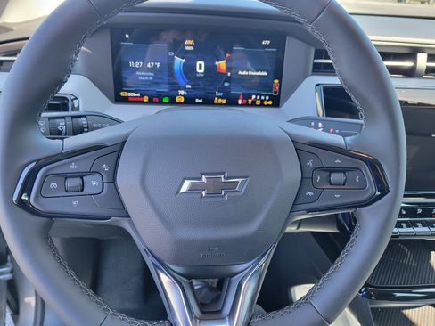 New 2027 Chevrolet Bolt LT w/ Comfort Package image 15