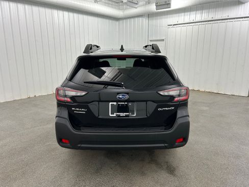 Used 2023 Subaru Outback Premium AWD/4WD image 32