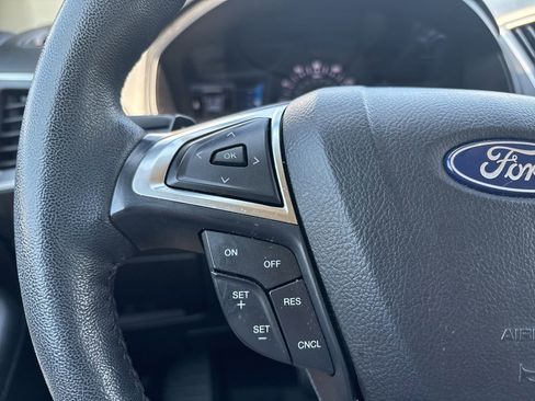 Used 2023 Ford Edge SEL w/ Convenience Package AWD/4WD image 11