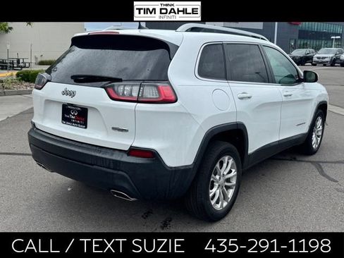 Used 2019 Jeep Cherokee Latitude w/ Popular Appearance Group FWD image 8