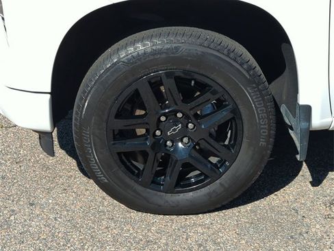 Certified 2023 Chevrolet Silverado 1500 Custom w/ LPO, Dark Essentials Package image 32