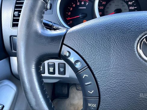 Used 2010 Toyota Tacoma 4x4 Access Cab image 22