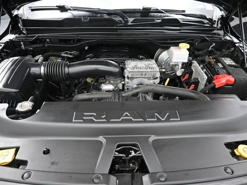 Used 2022 RAM 1500 Limited w/ Night Edition AWD/4WD image 15