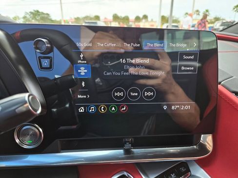 Used 2020 Chevrolet Corvette Stingray w/ 2LT Preferred Equipment Group image 24