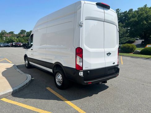Used 2024 Ford Transit 350 148 High Roof AWD w/ Load Area Protection Package image 5