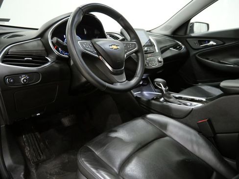 Used 2024 Chevrolet Malibu LT image 11