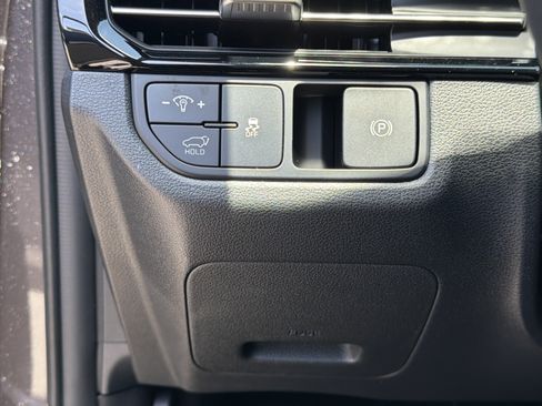 Certified 2026 Kia Sportage SX FWD image 20