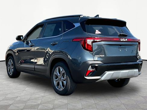 Used 2024 Kia Seltos S FWD image 4